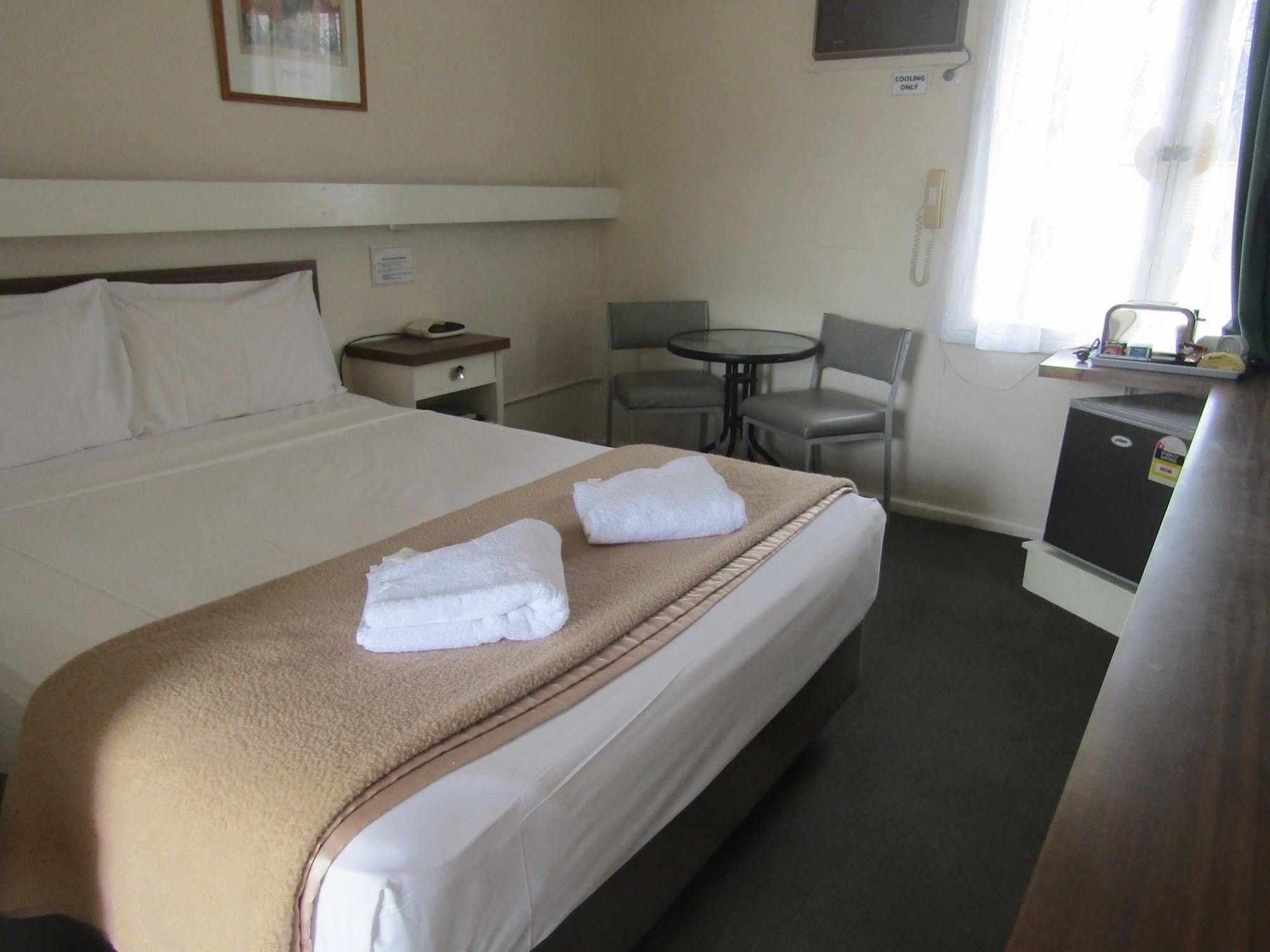 Twin City Motor Inn Wodonga Dış mekan fotoğraf