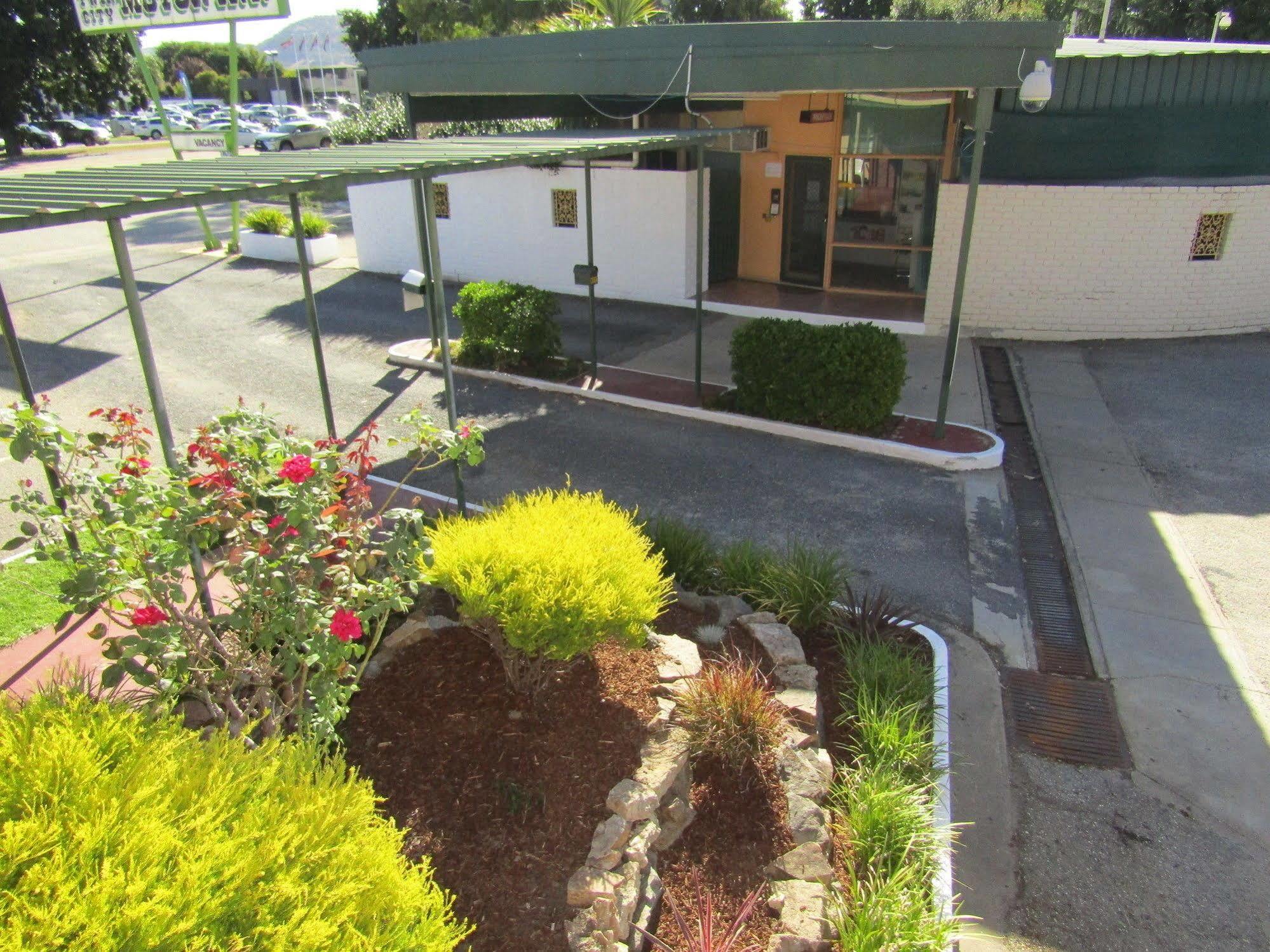 Twin City Motor Inn Wodonga Dış mekan fotoğraf